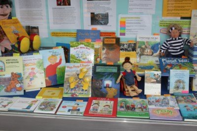 DAK SCHF vordere Ansicht Geschwister und Betroffenenbücher.JPG